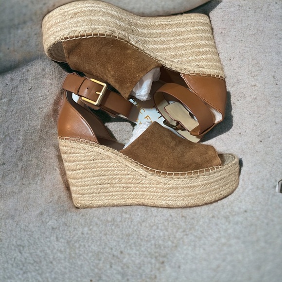 Marc Fisher Adalyn Espadrille Wedge Sandal Size 10 - Picture 1 of 4